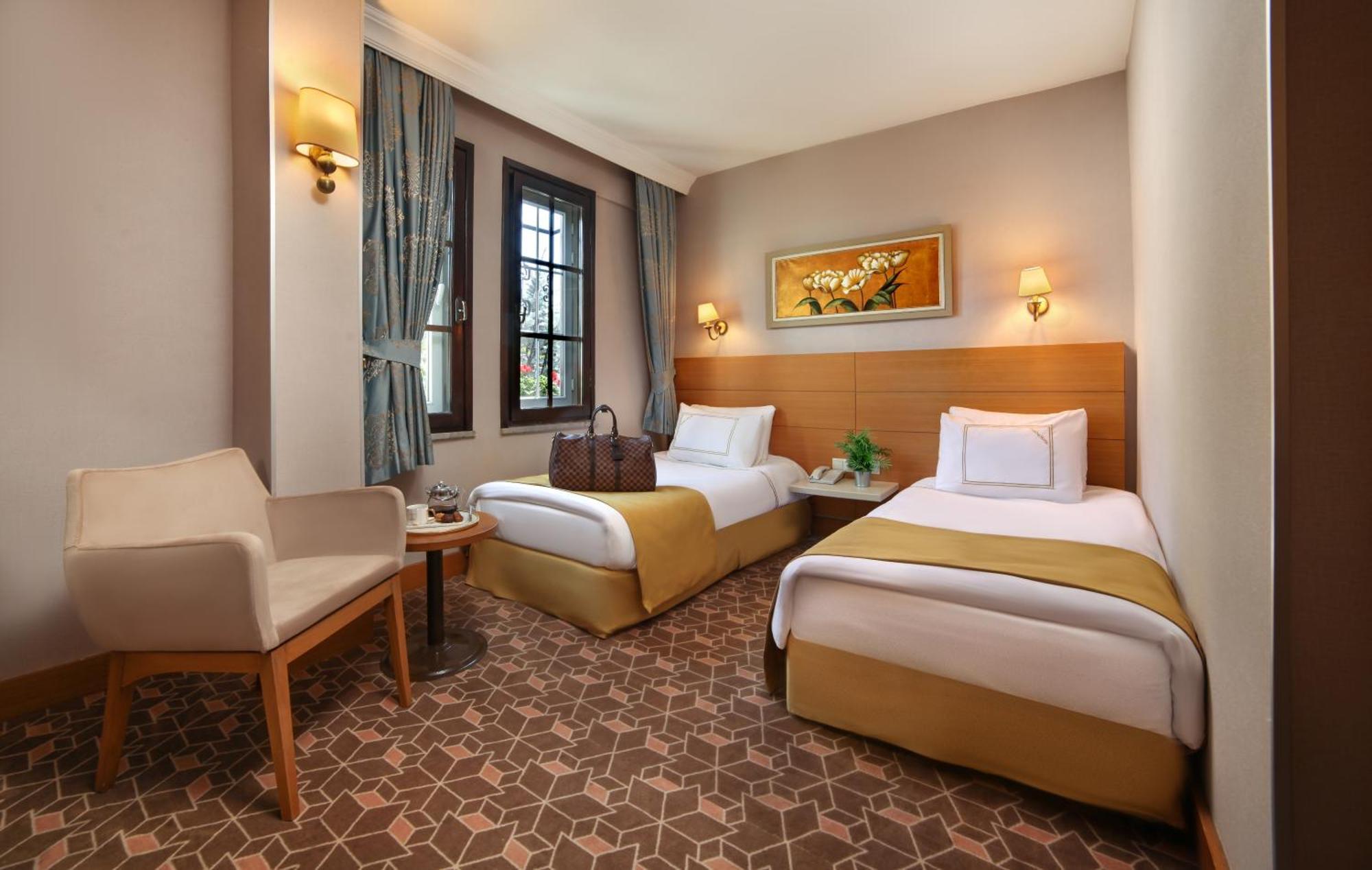 Almina Hotel - Special Class — Photos 1